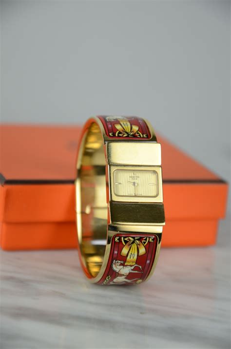 hermes loquet bangle watch|HERMES Vintage Loquet 19mm Ref L01.200 Bangle Watch.